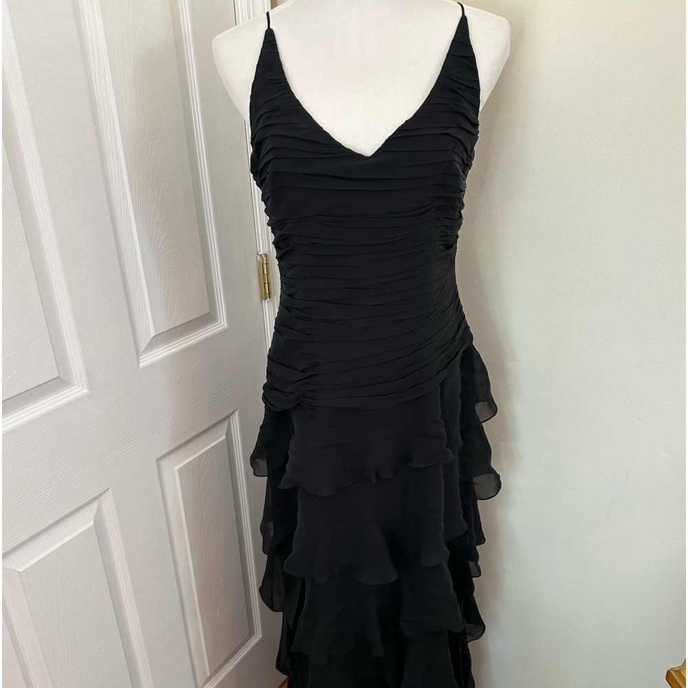 Kay Unger Black tiered gown sz 12